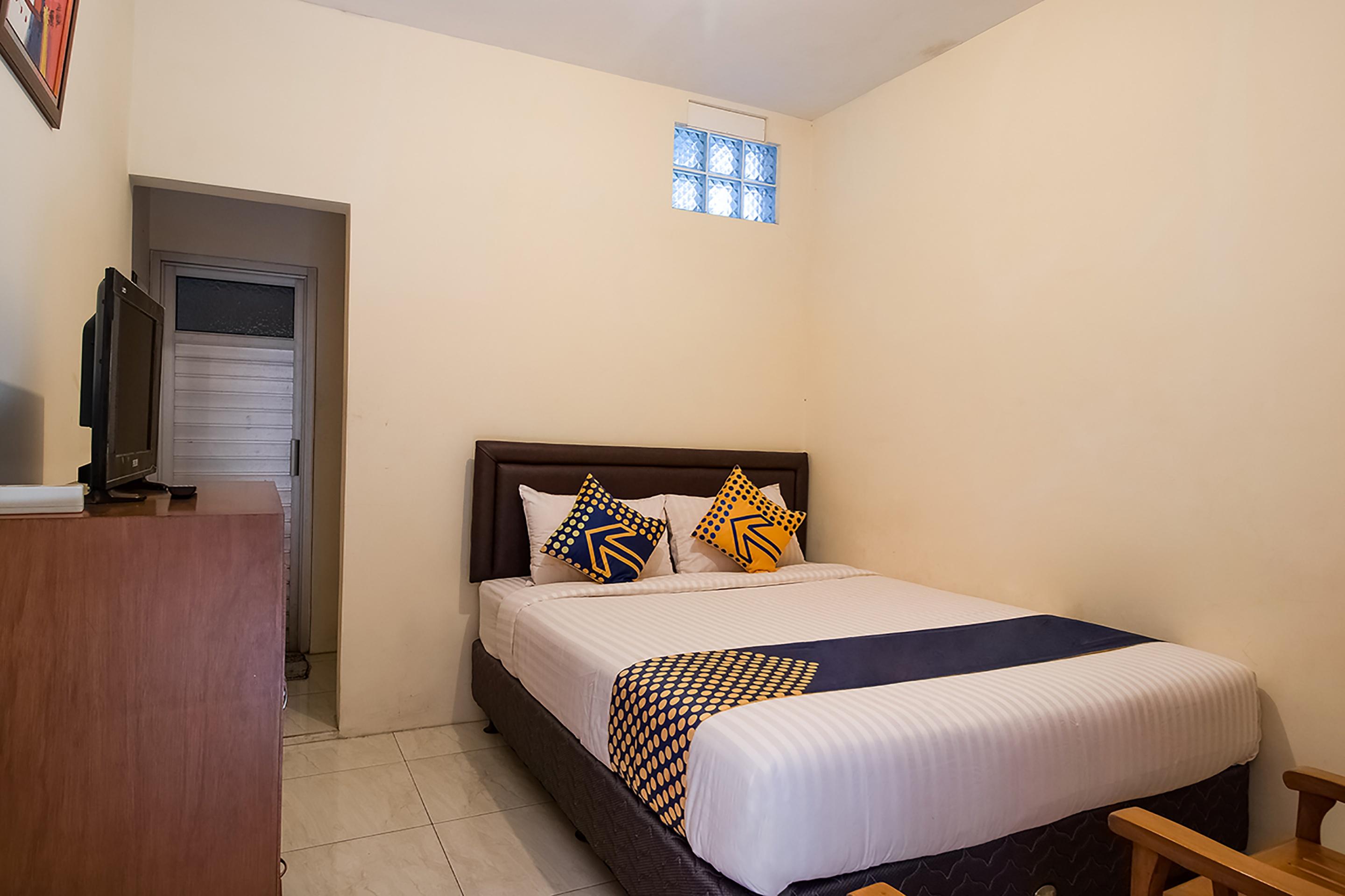 Reddoorz Near Alun Alun Cianjur Ξενοδοχείο Εξωτερικό φωτογραφία
