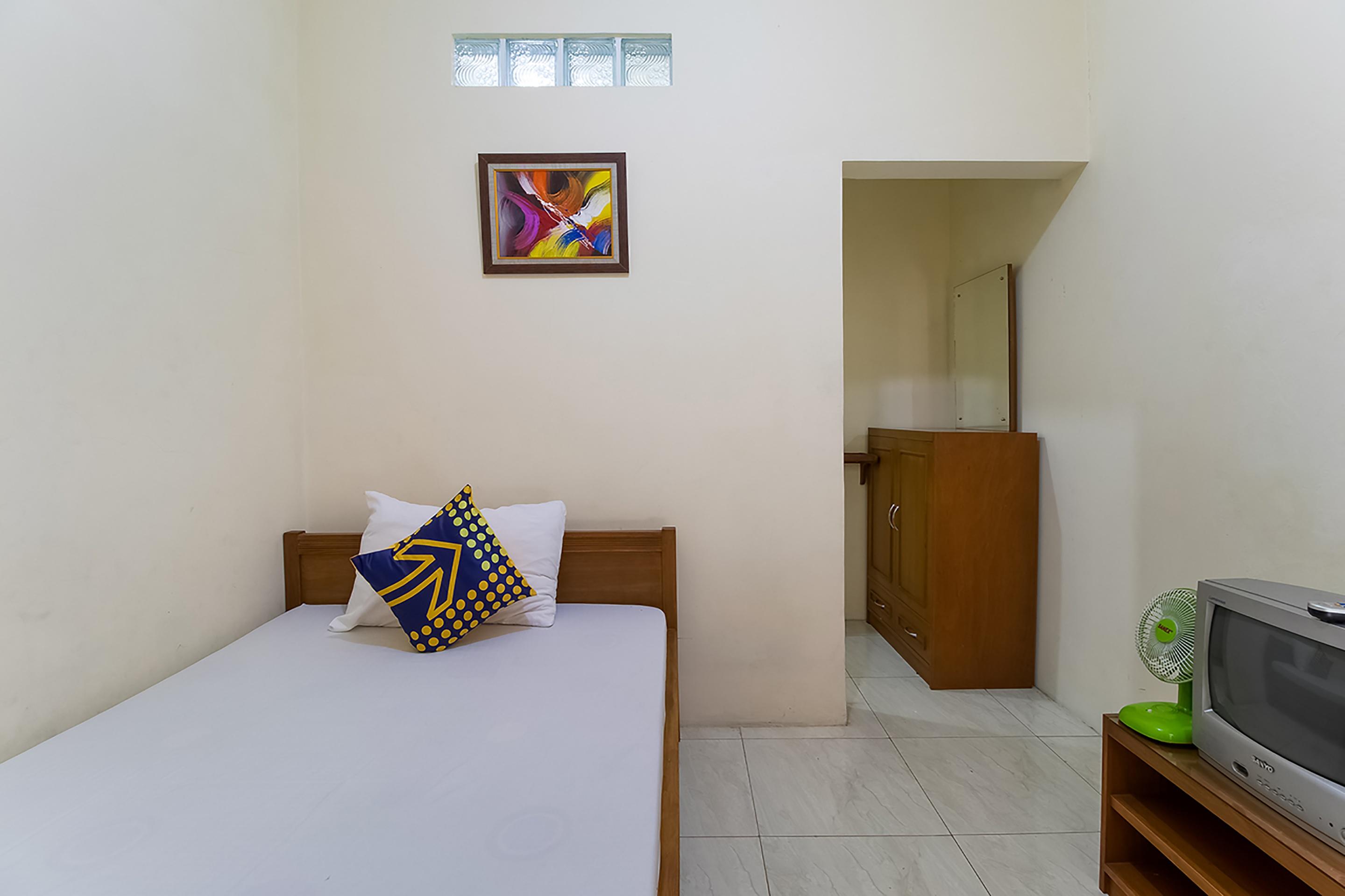 Reddoorz Near Alun Alun Cianjur Ξενοδοχείο Εξωτερικό φωτογραφία