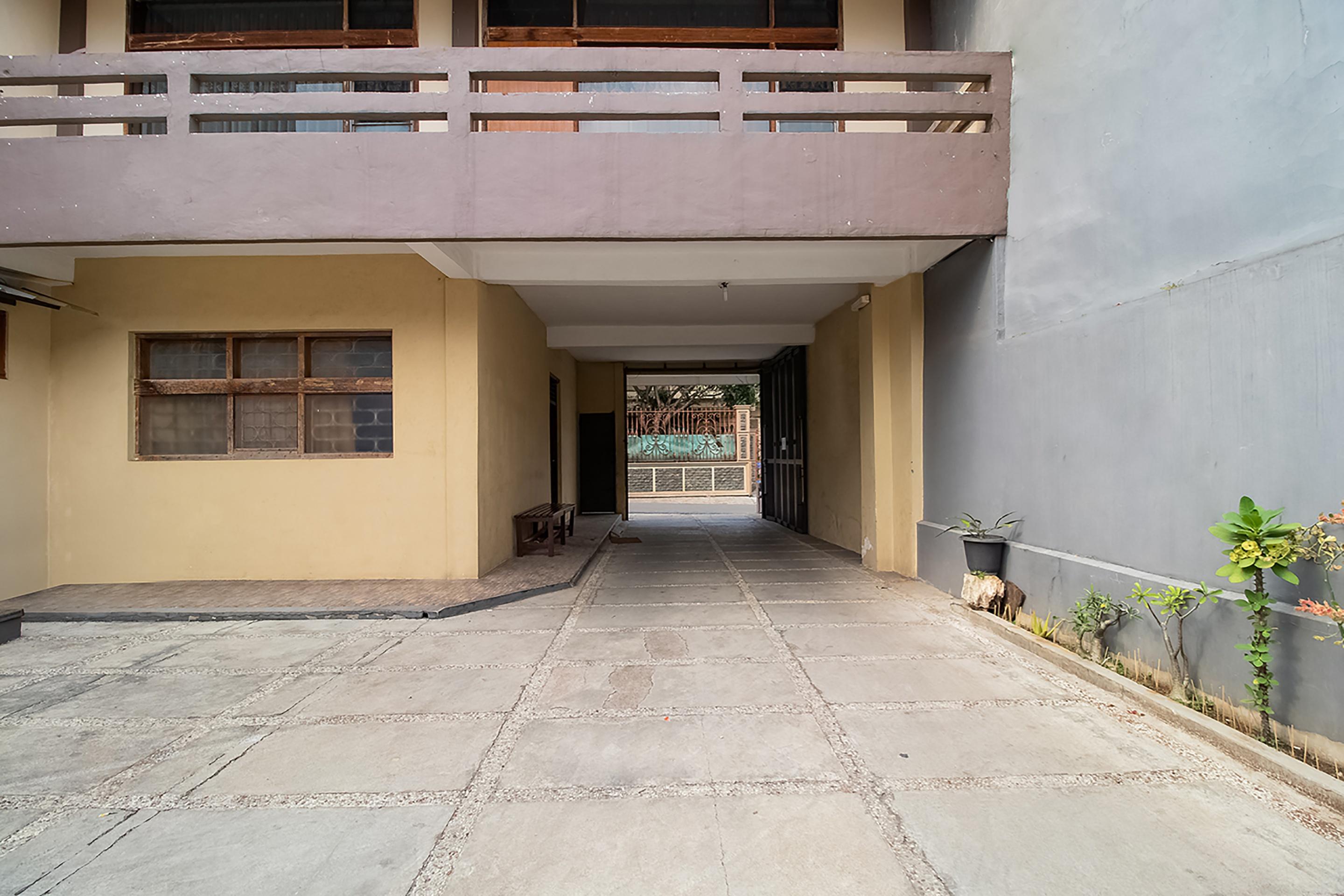Reddoorz Near Alun Alun Cianjur Ξενοδοχείο Εξωτερικό φωτογραφία